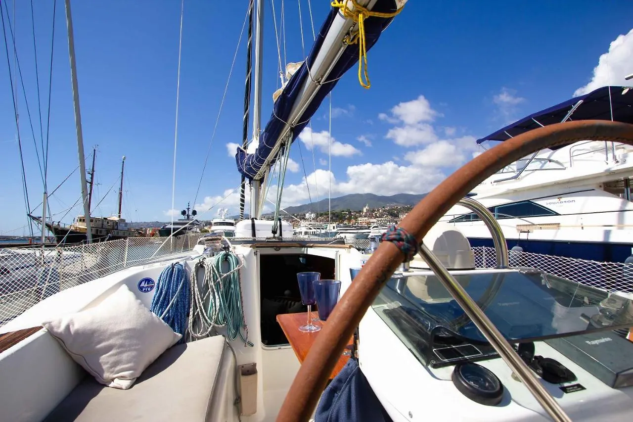 Botel Deliziosa Barca A Vela In Esclusiva Con Parcheggio Gratuito Hotel Sanremo